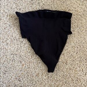 skims mid waist thong shape wear
